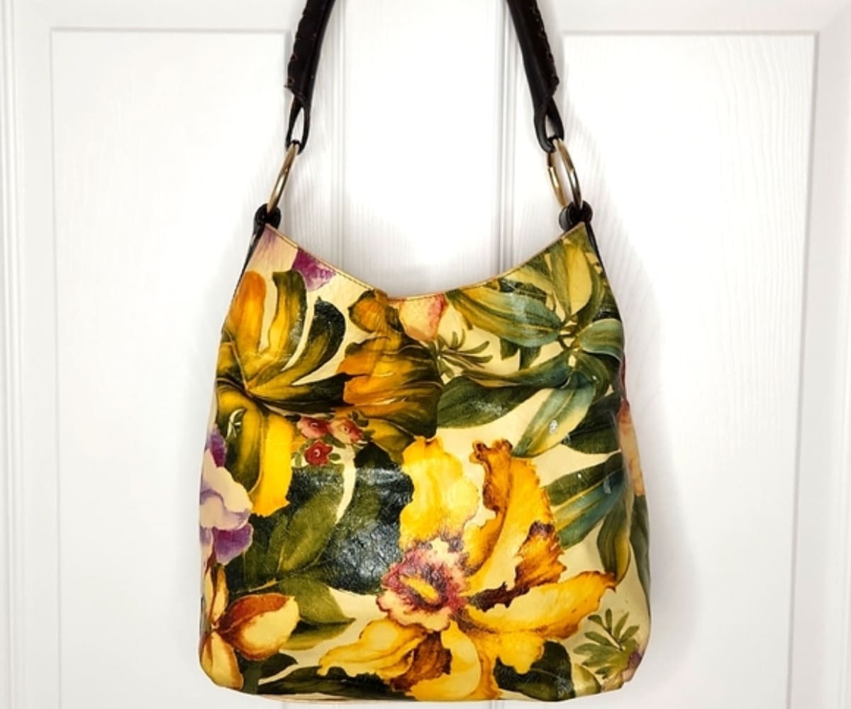 Maurizio Taiuti Official Website - Premium Purses and Bags
